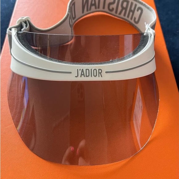 Dior Visor Hat - Picture 1 of 3